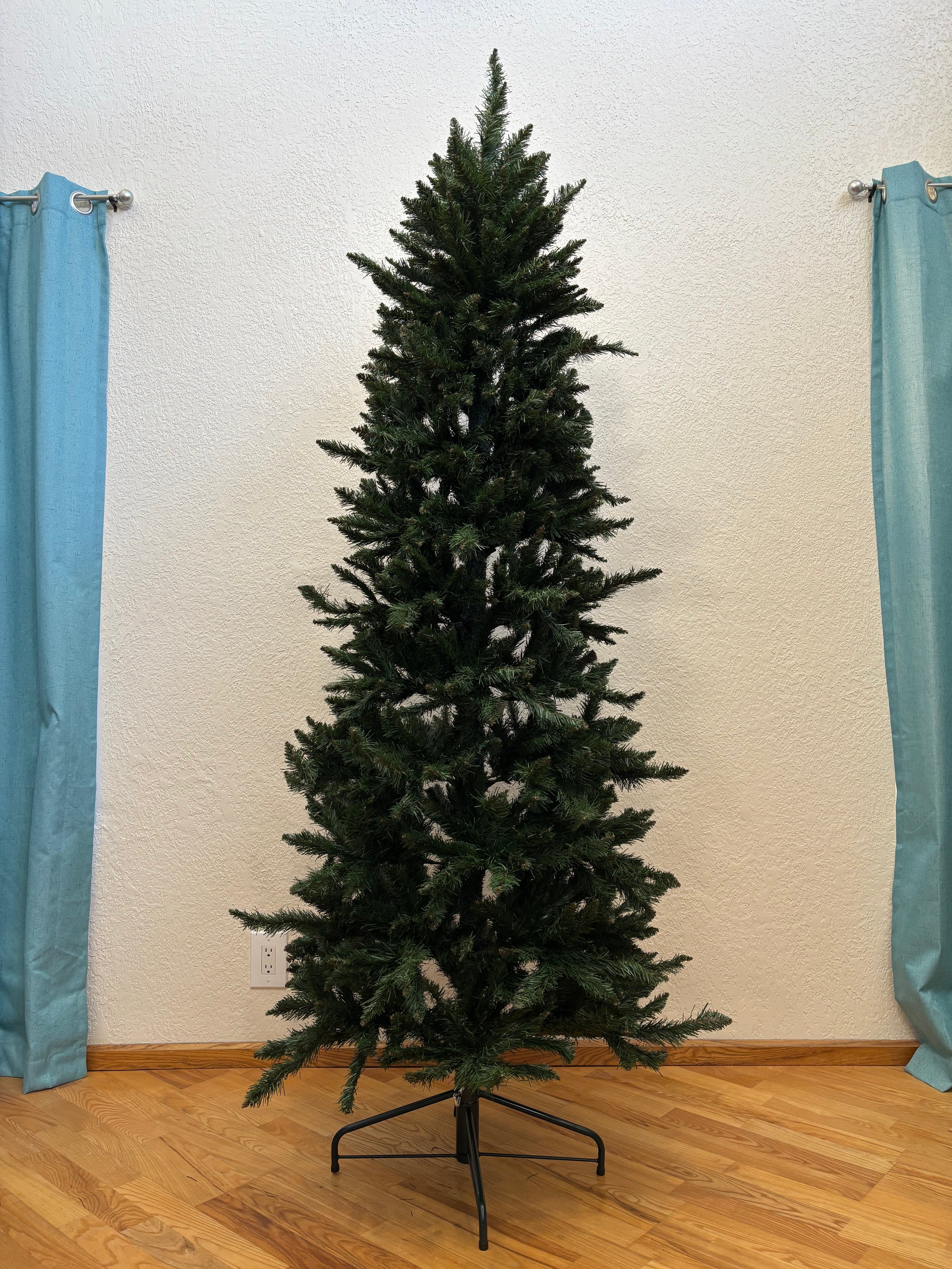 7 ft. Slim, Unlit - Artificial Rental